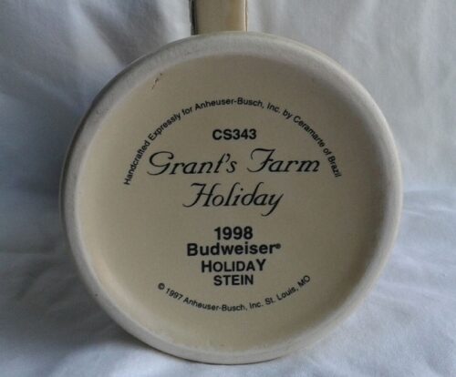 A white bowl with the words " grant 's farm holiday 1 9 9 8 budweiser holiday stein ".
