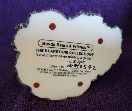 A close up of the label on a bear