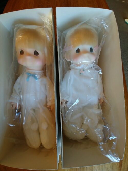 Precious Moments Jesus Loves Me Boy & Girl Dolls Two dolls in boxes one is blonde and the other blond
