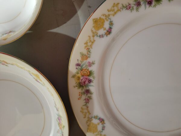 Noritake Mystery #77