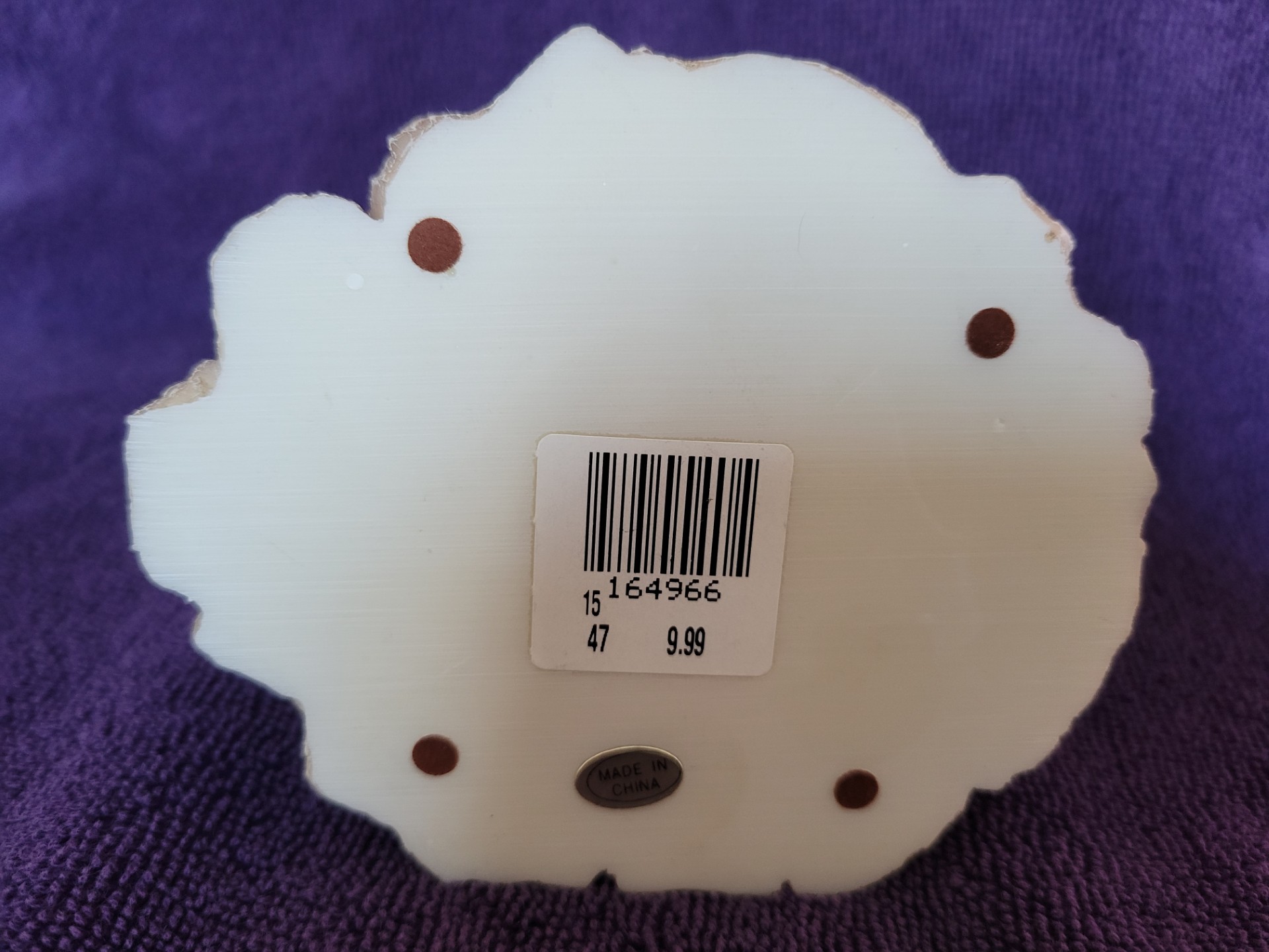 MOONLIT CROSSING Wolf Collector Plate & Howling Wolf Statue - Image 7